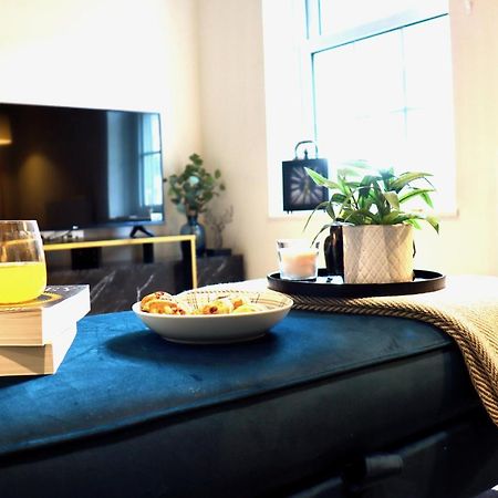 Perfect Central Location- 5 Minutes From Tower Bridge ! 8 Minutes Walk From Tube London Kültér fotó